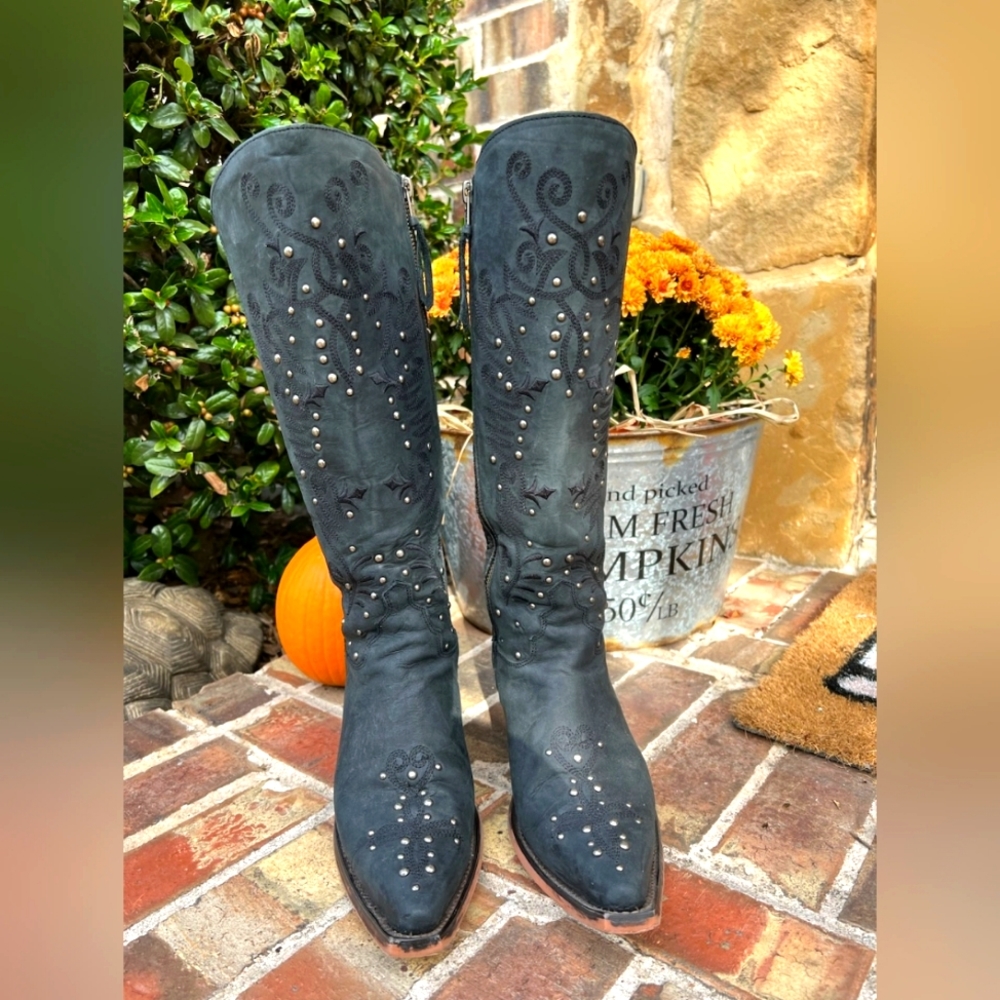Reba Collection -Queen Cowboy Boots